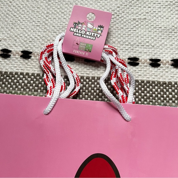 Forever 21 x Hello Kitty & Friends Gift Bag Set - 3 pack | NWT - Picture 3 of 4